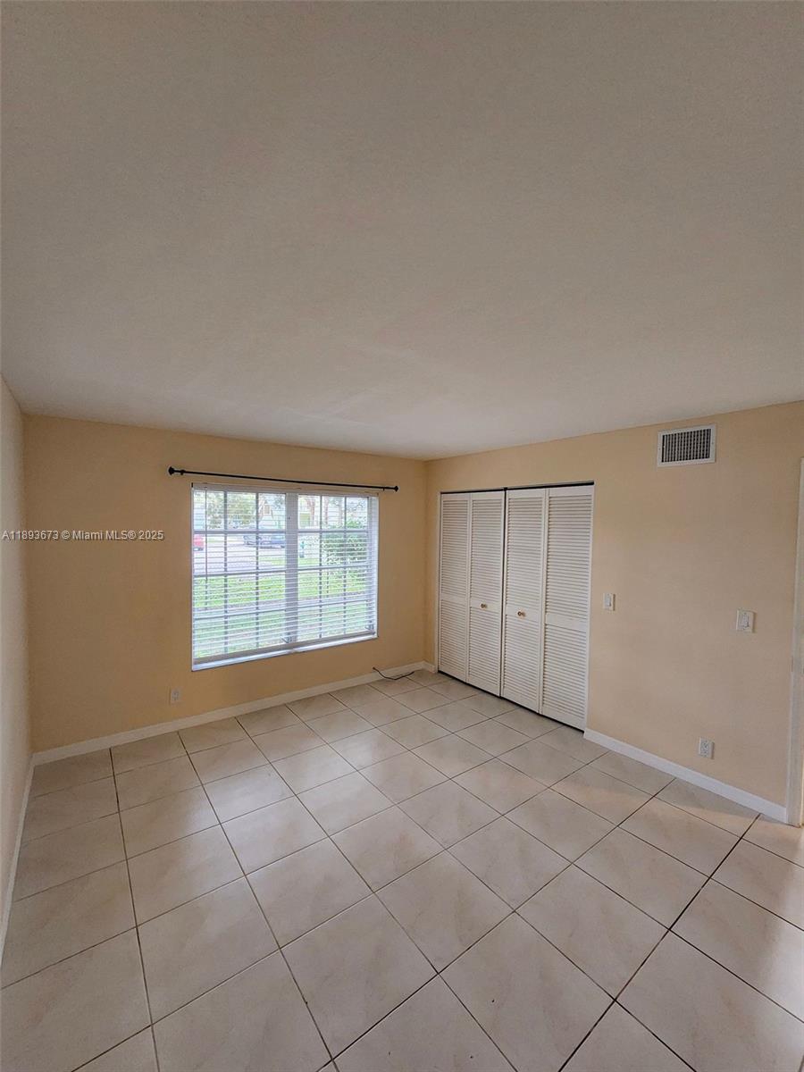 KENTWOOD OF WEDGEWOOD CON - Residential Lease