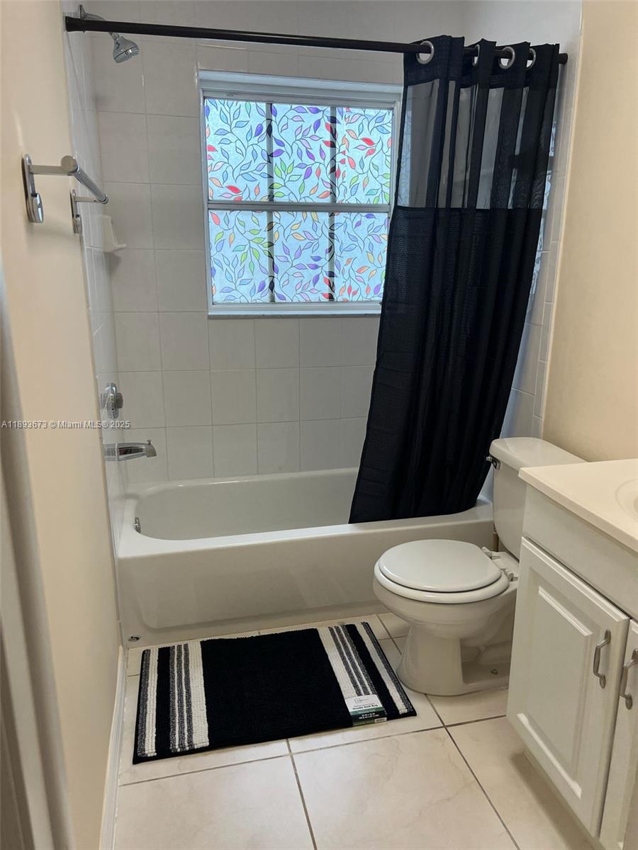 KENTWOOD OF WEDGEWOOD CON - Residential Lease