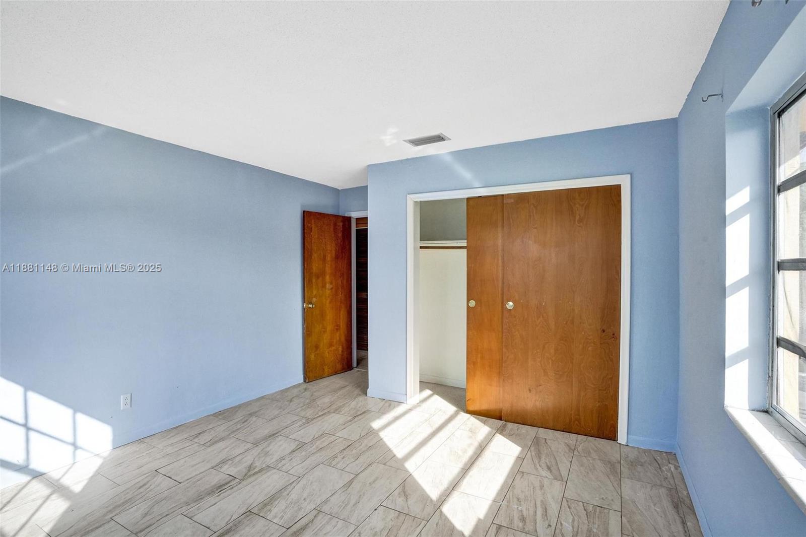 PROSPECT GARDENS - Residential Lease