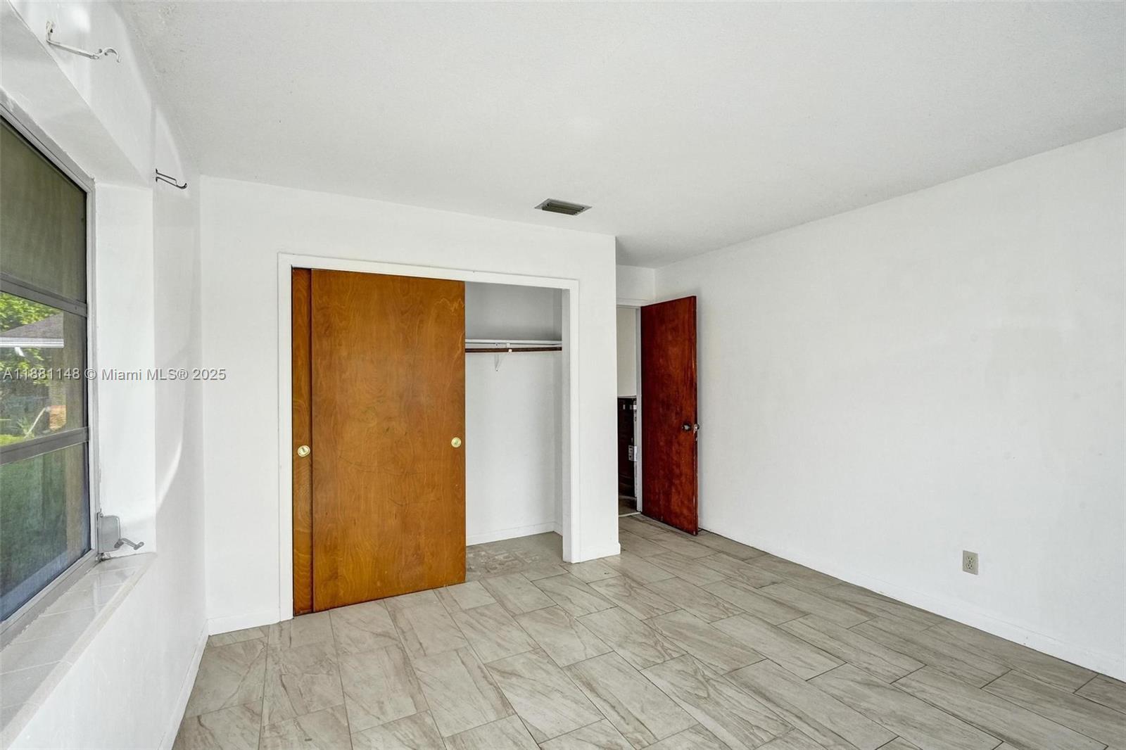 PROSPECT GARDENS - Residential Lease