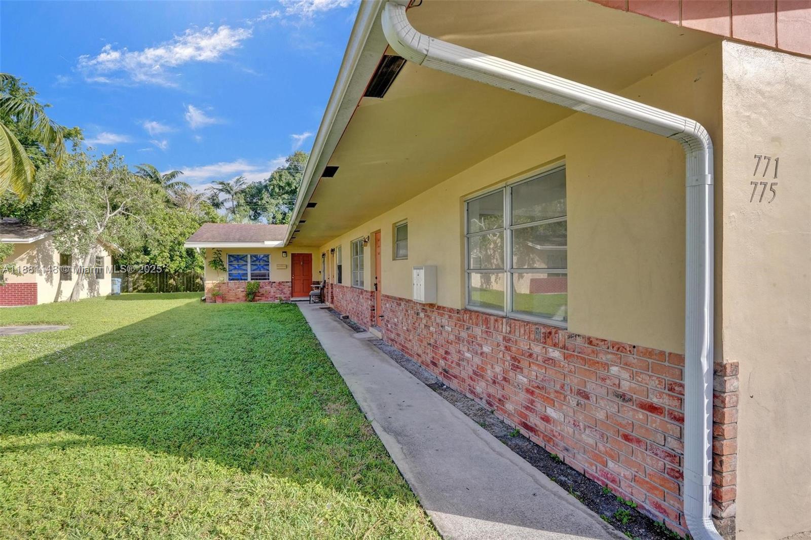 PROSPECT GARDENS - Residential Lease