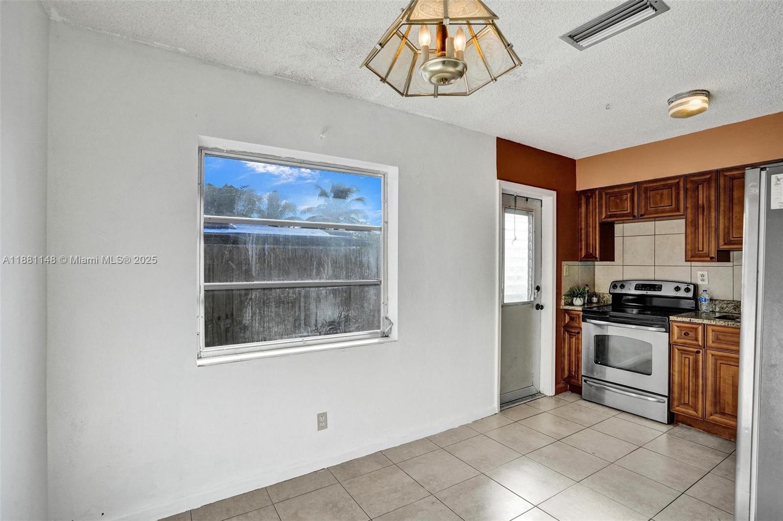PROSPECT GARDENS - Residential Lease