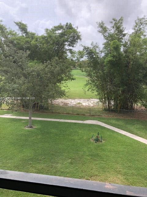 EMERALD HILLS C C APTS CO - Residential