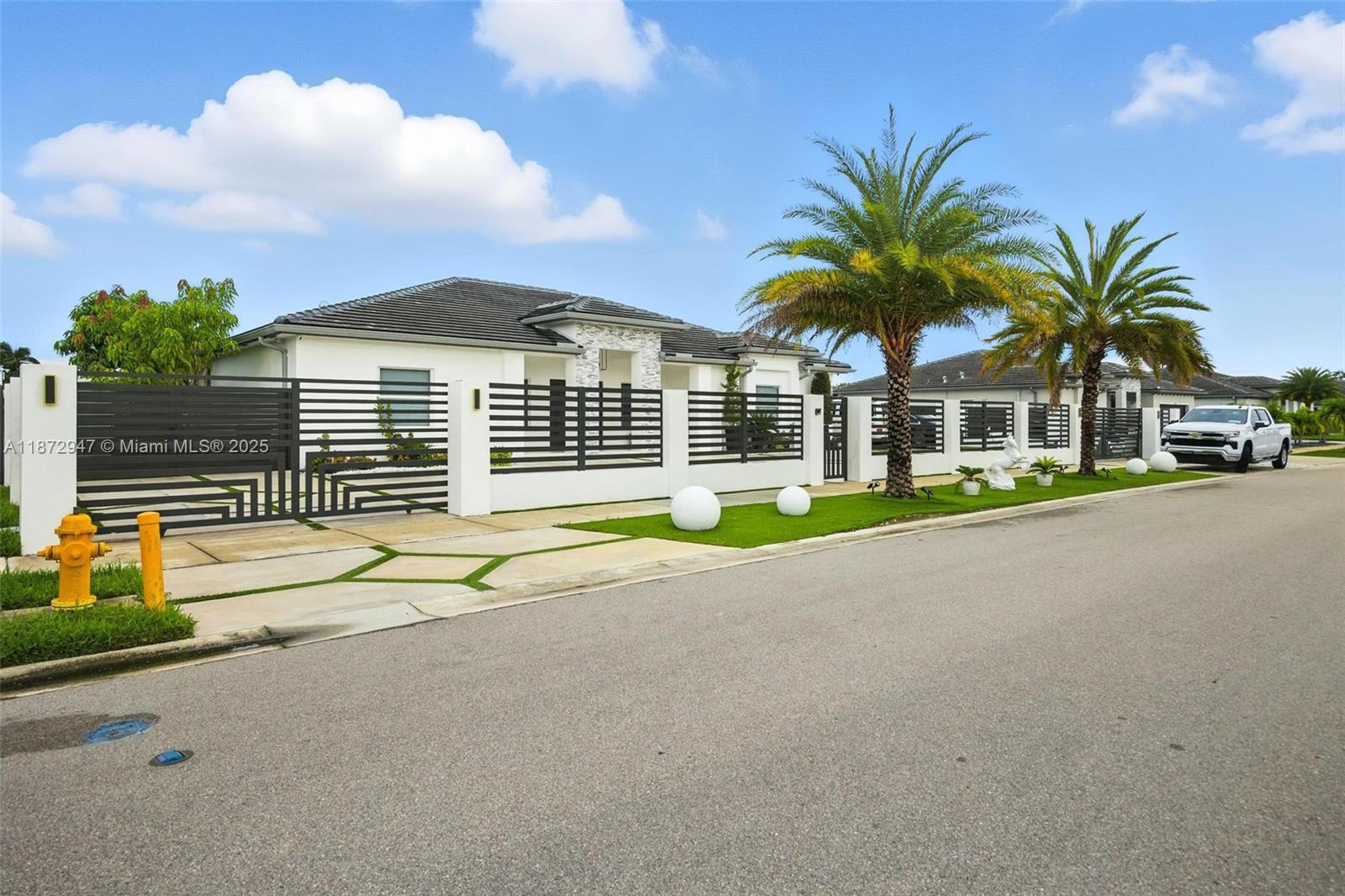 CAPLE FARMS SOUTH - Residential