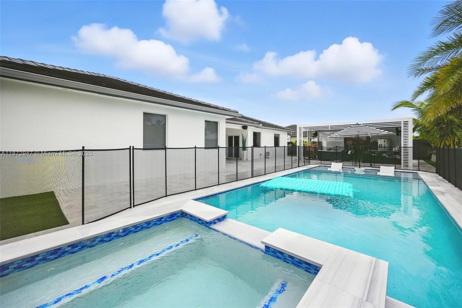 CAPLE FARMS SOUTH - Residential