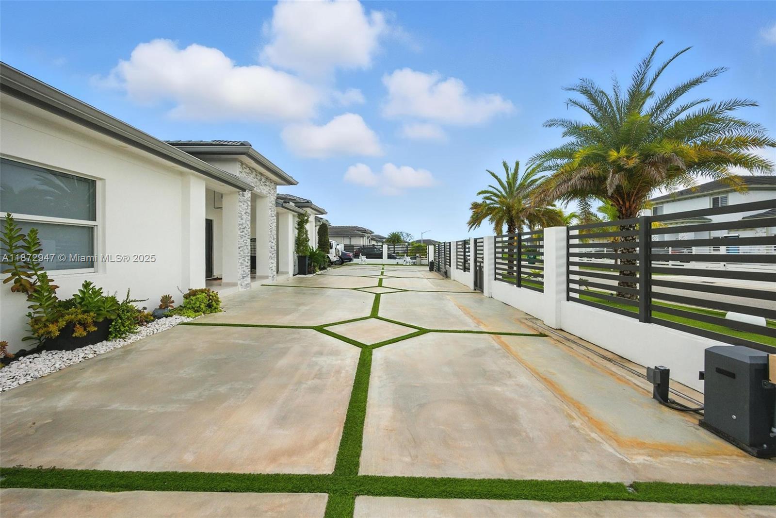 CAPLE FARMS SOUTH - Residential