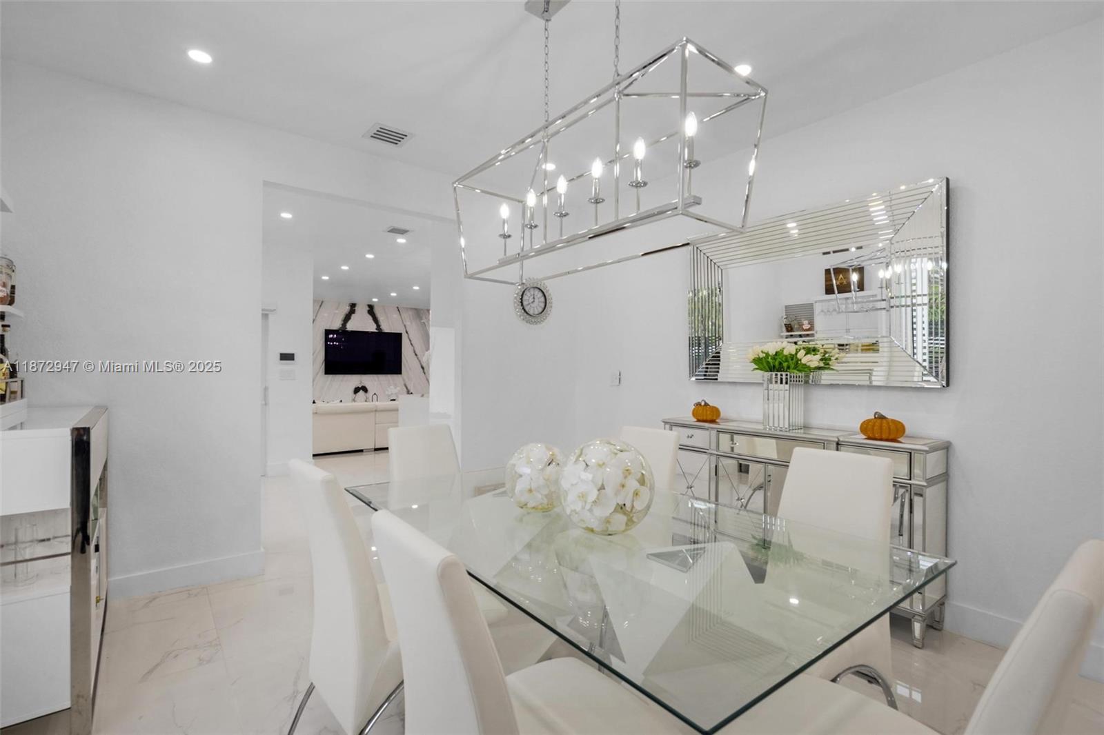 CAPLE FARMS SOUTH - Residential