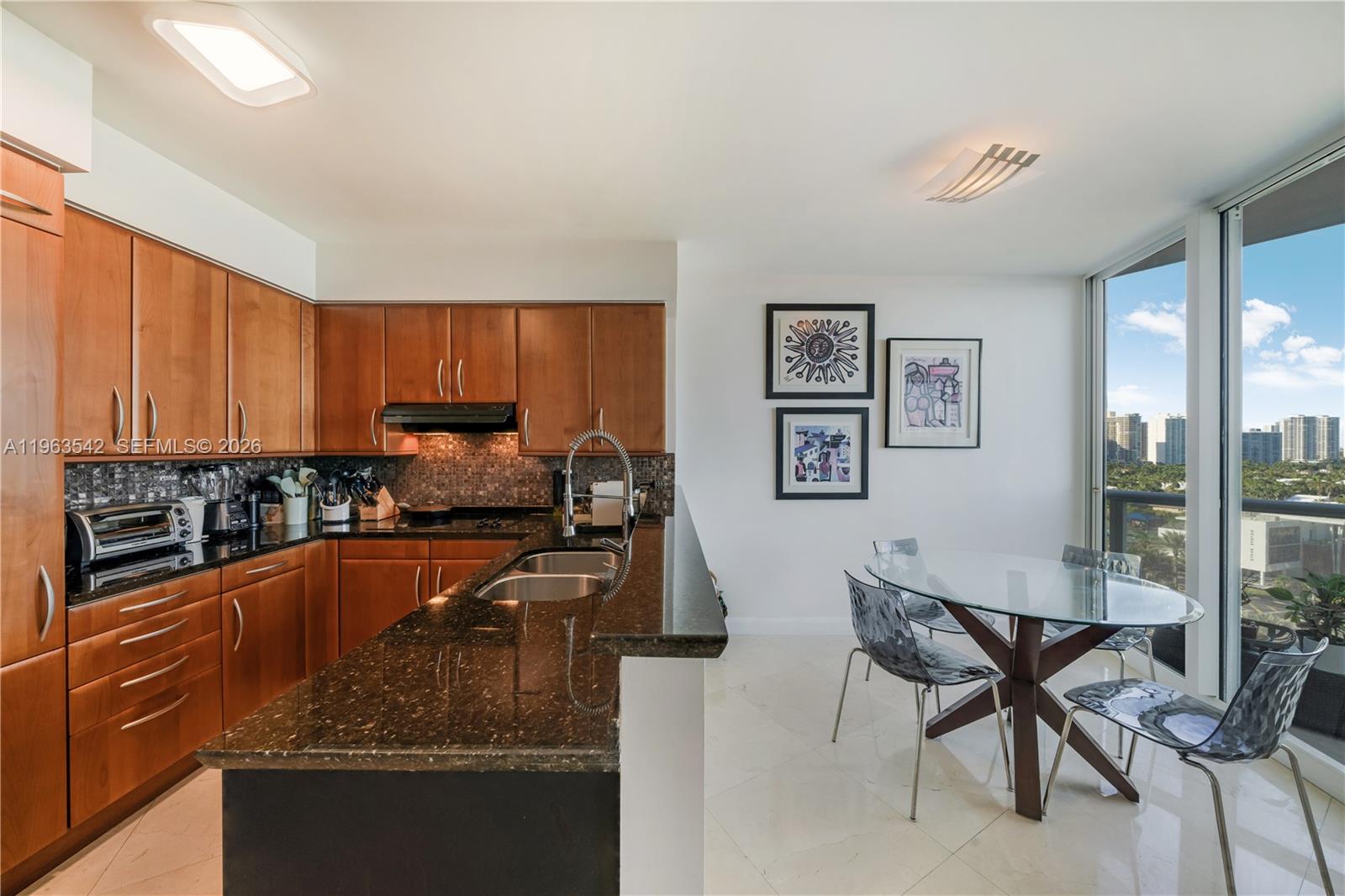 OCEAN ONE CONDO - Residential