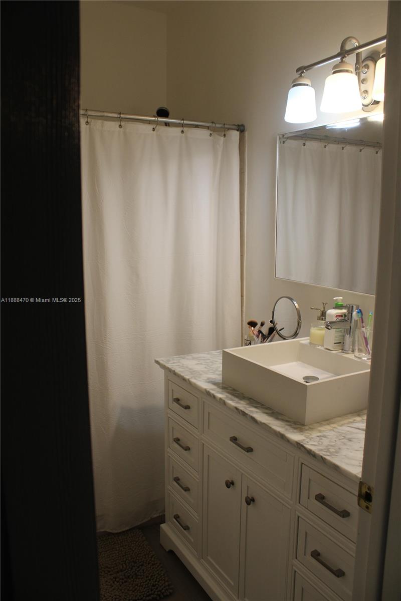 EVERGLADES SUGAR & LAND C - Residential