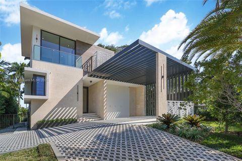 5825 Alton Rd Miami Beach FL 33140