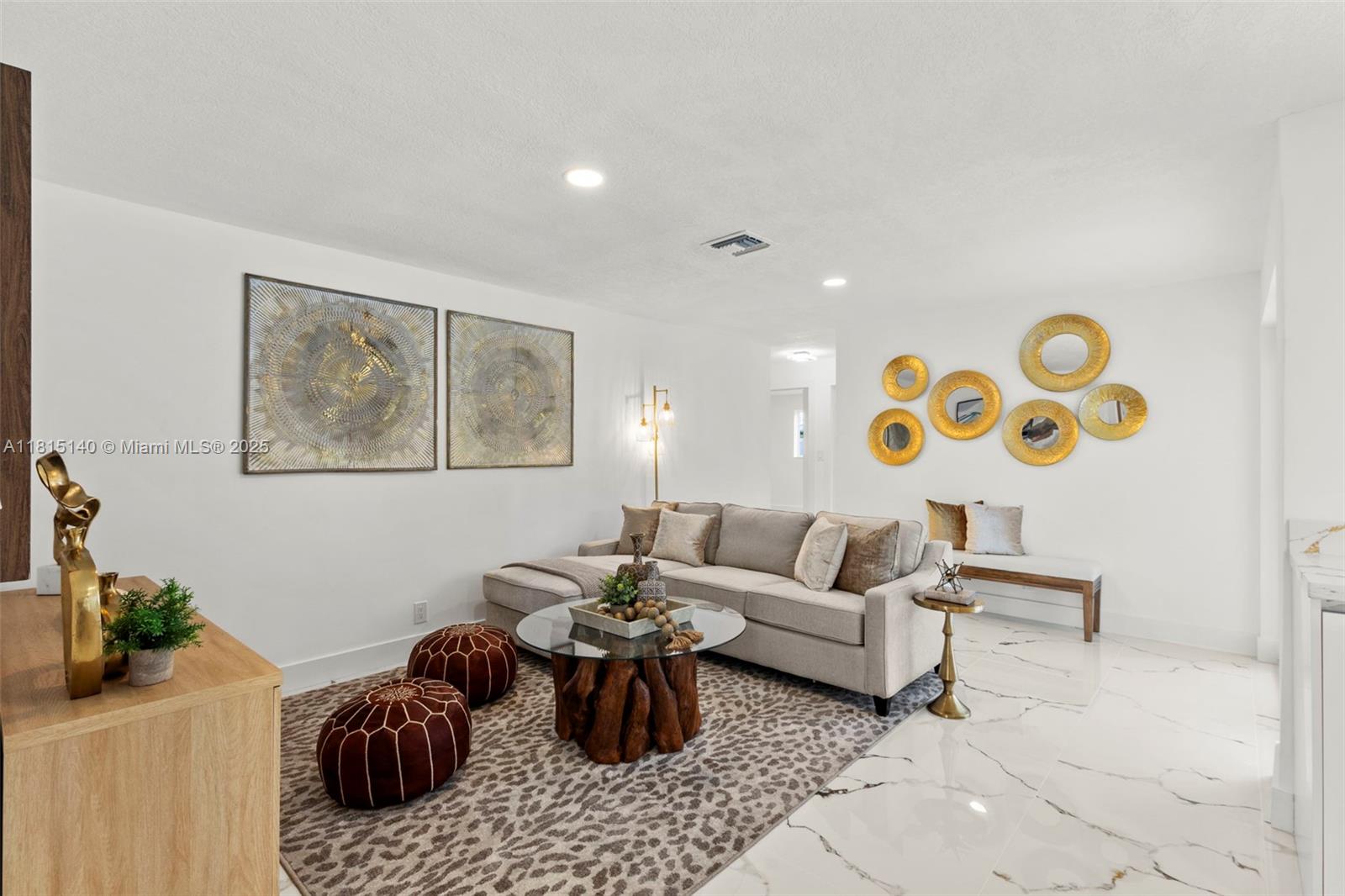 BOCA RATON SQUARE 17 - Residential