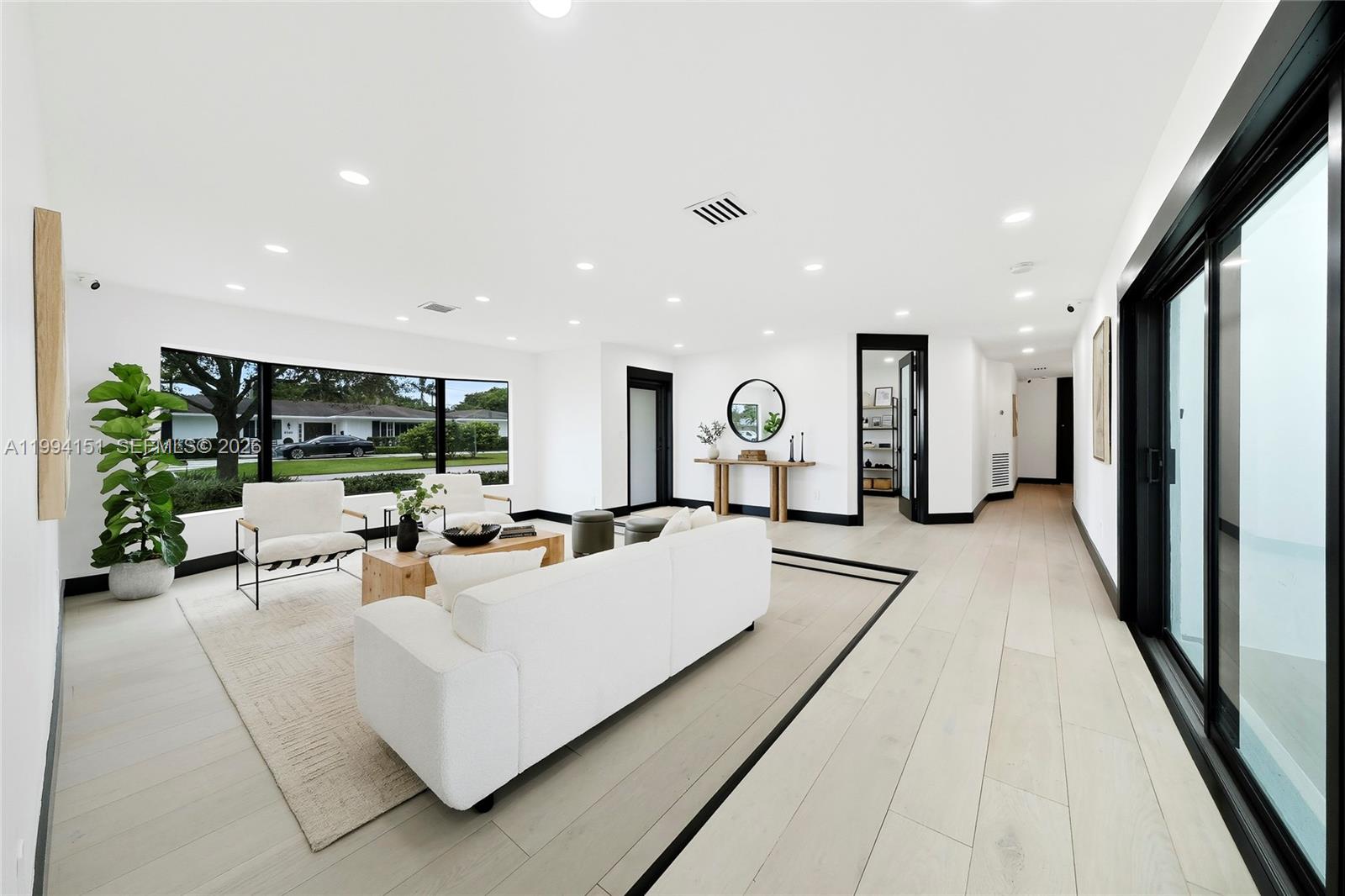 KENDALL POINT - Residential Lease