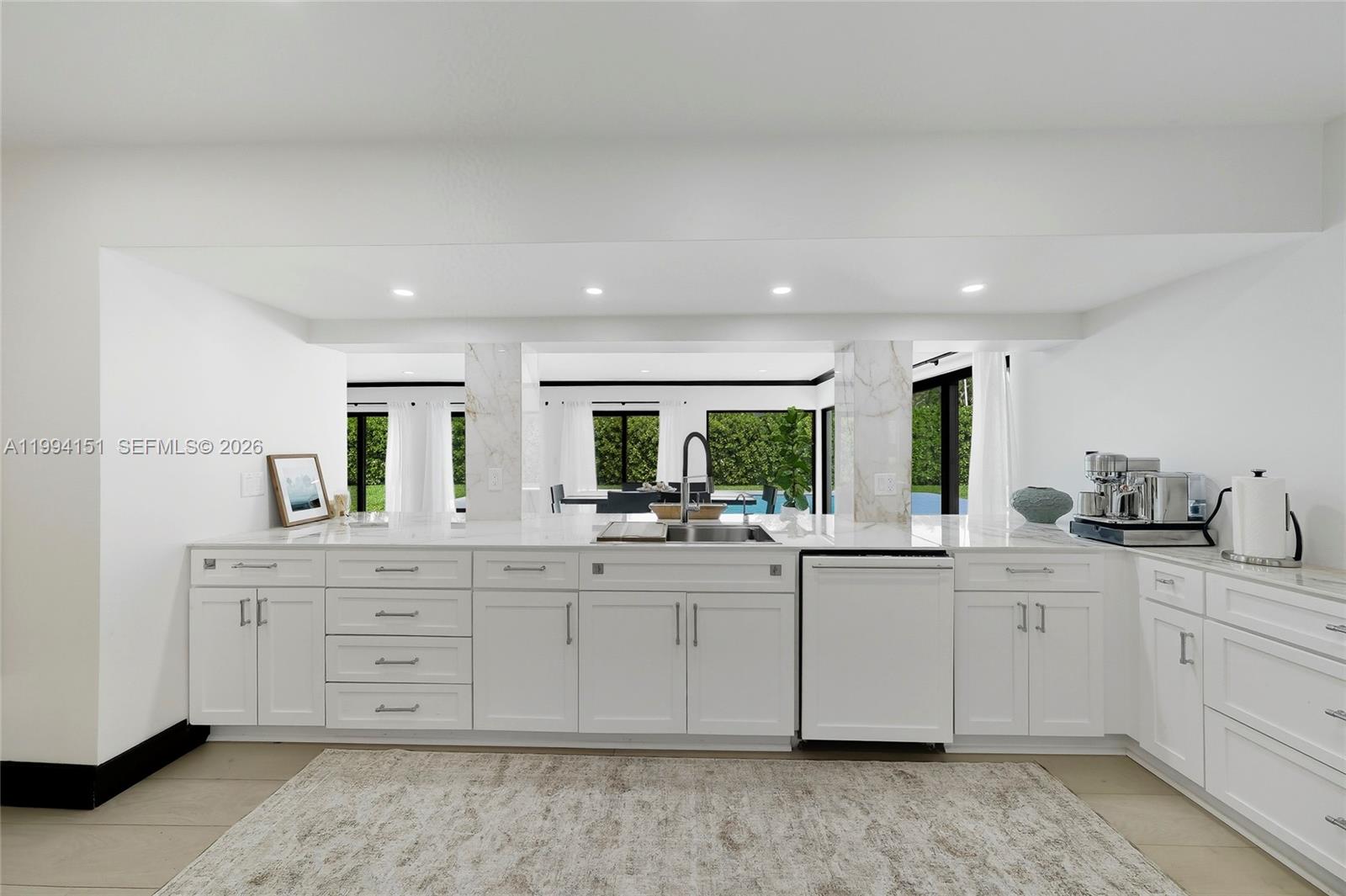 KENDALL POINT - Residential Lease