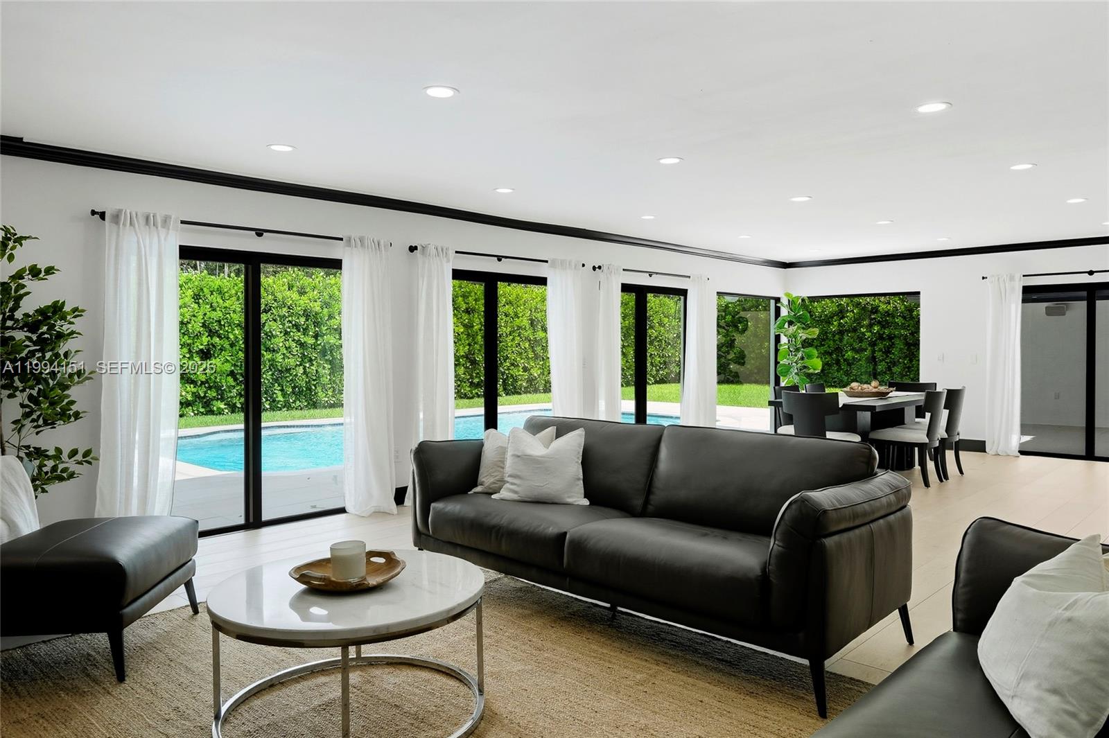 KENDALL POINT - Residential Lease