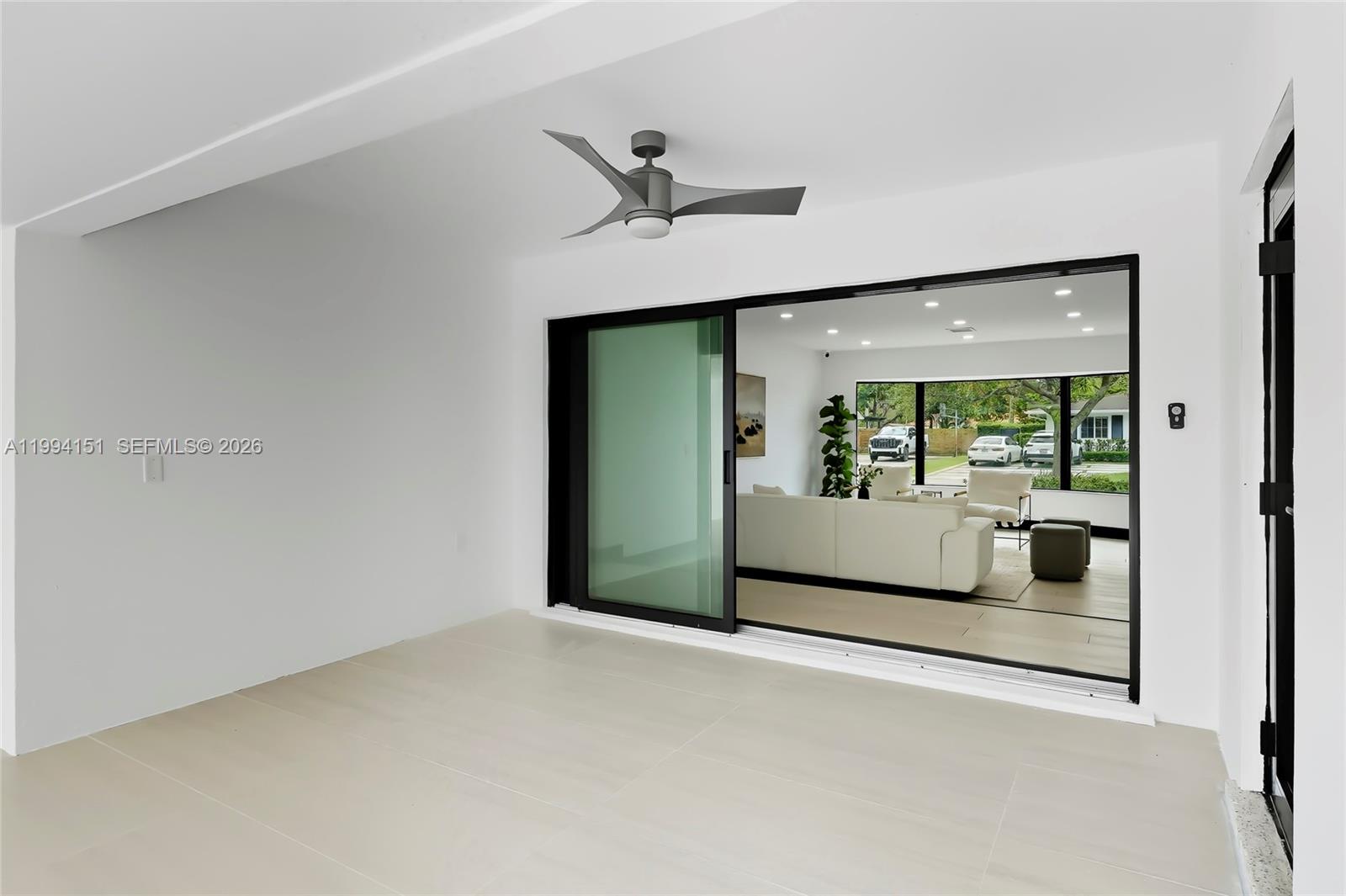 KENDALL POINT - Residential Lease