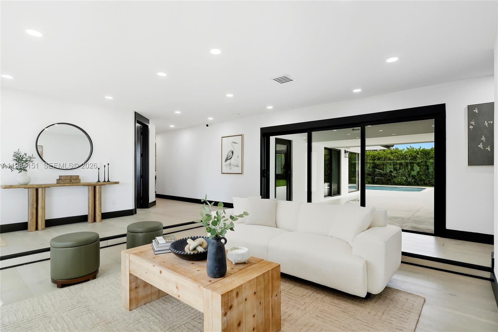 KENDALL POINT - Residential Lease