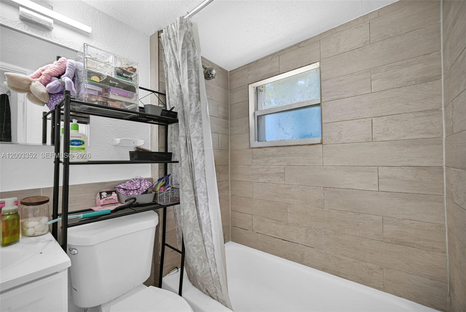 WEST PERRINE ADDN - Residential Income