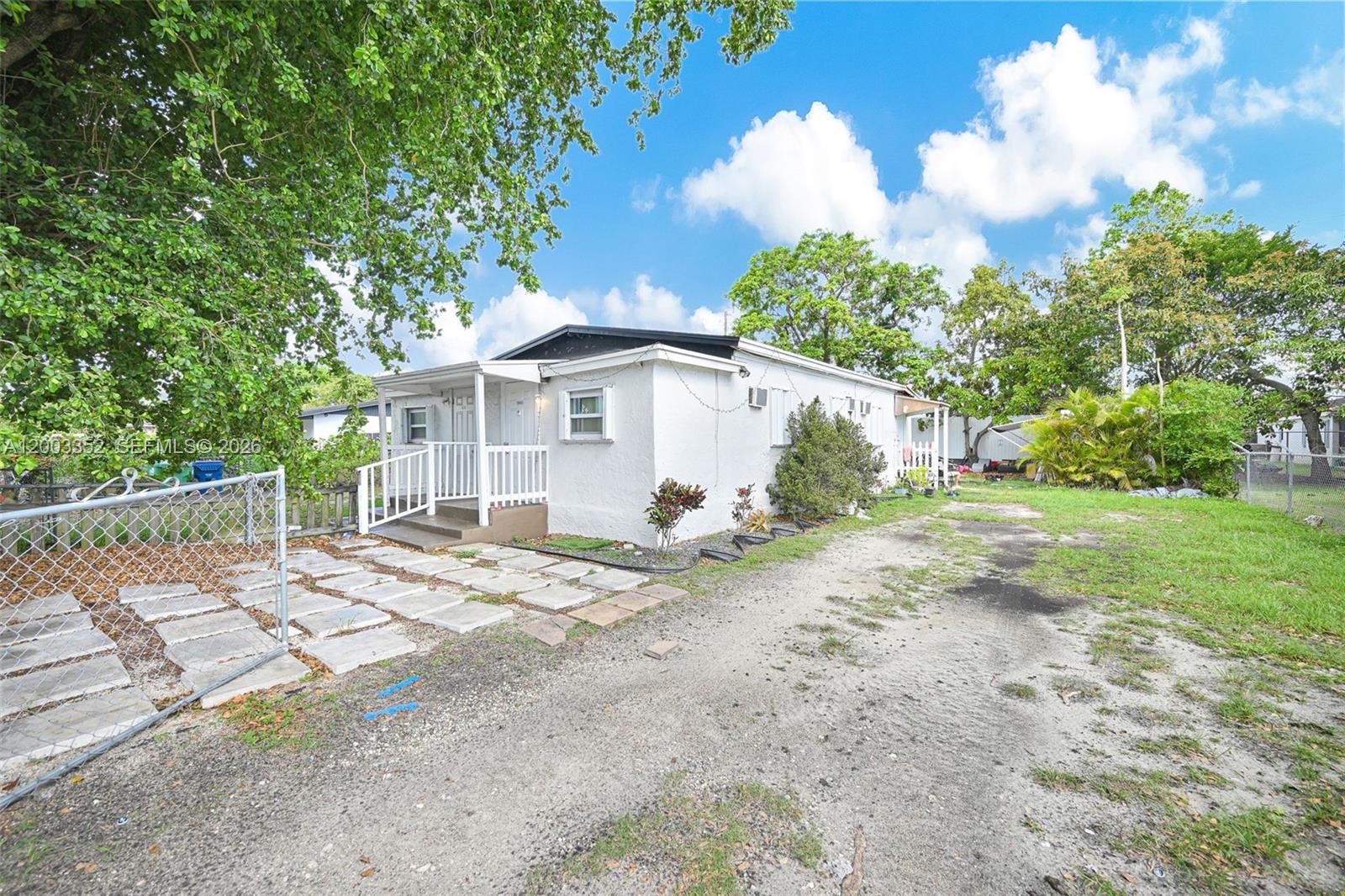 WEST PERRINE ADDN - Residential Income