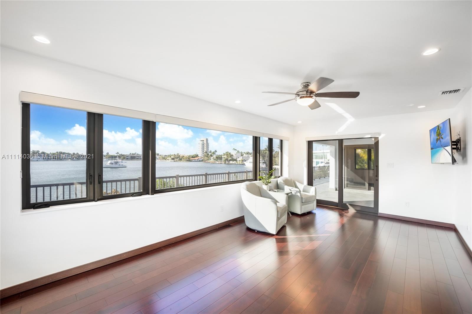 HARBOR BEACH - Residential