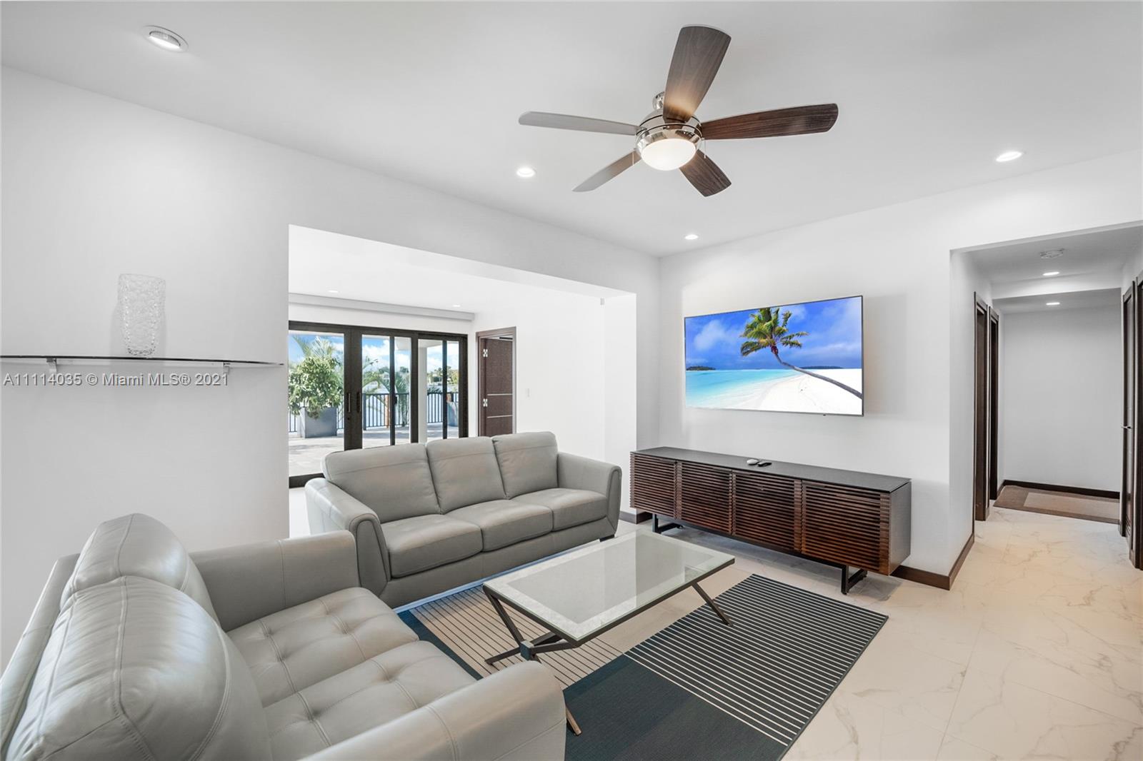 HARBOR BEACH - Residential