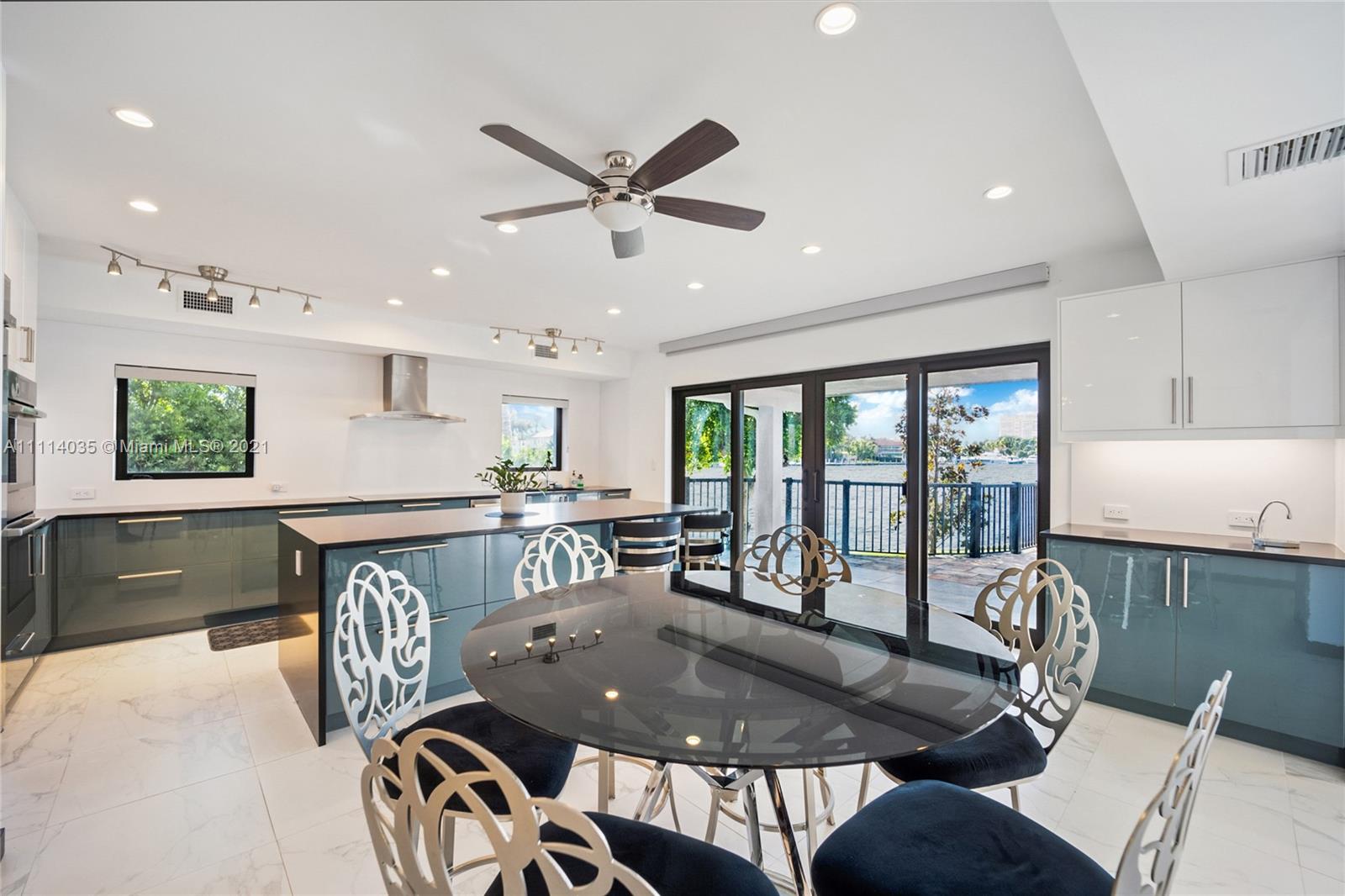 HARBOR BEACH - Residential