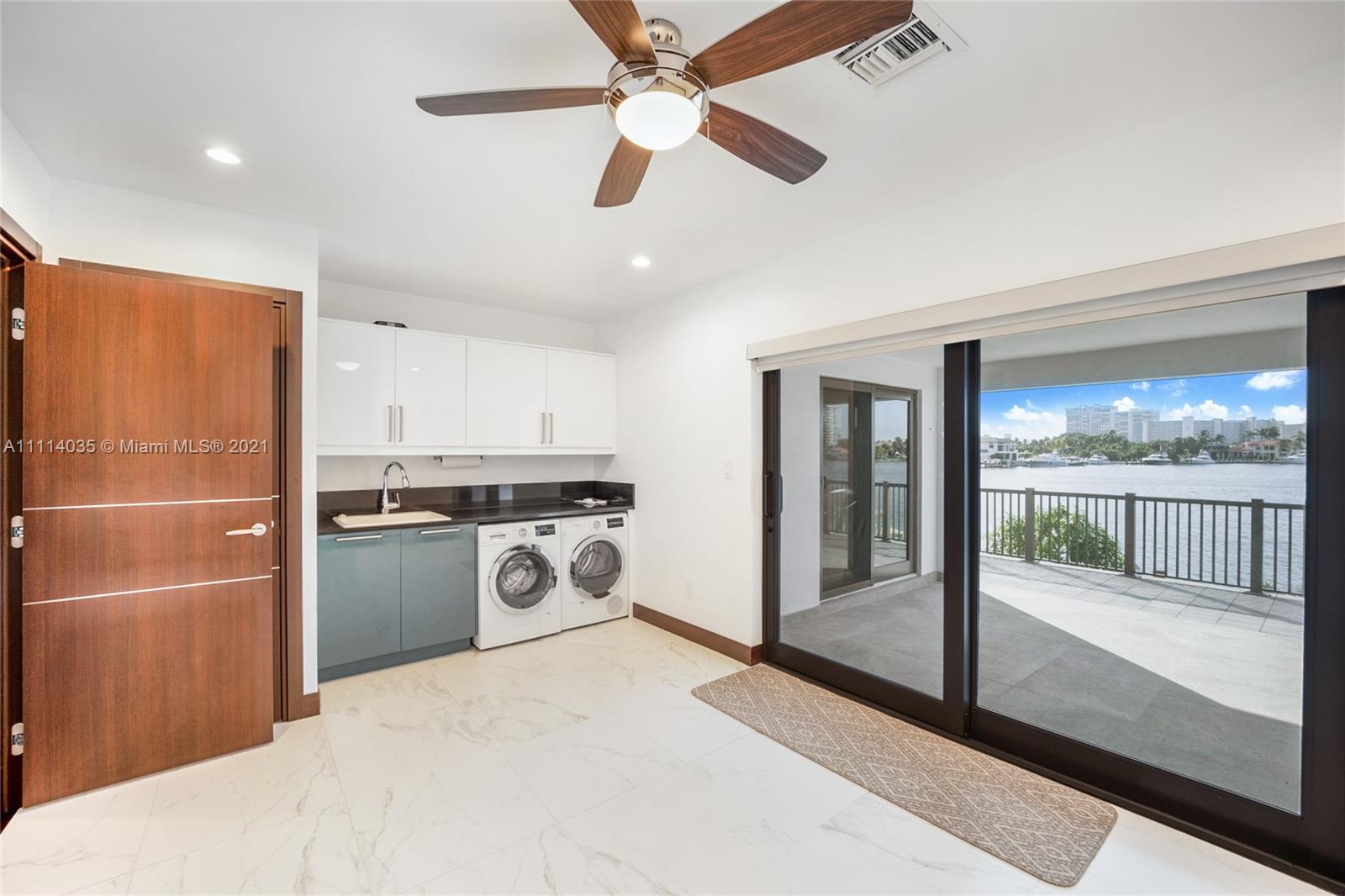 HARBOR BEACH - Residential