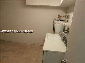 WOODSTREAM - Residential Lease