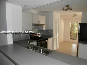 WOODSTREAM - Residential Lease