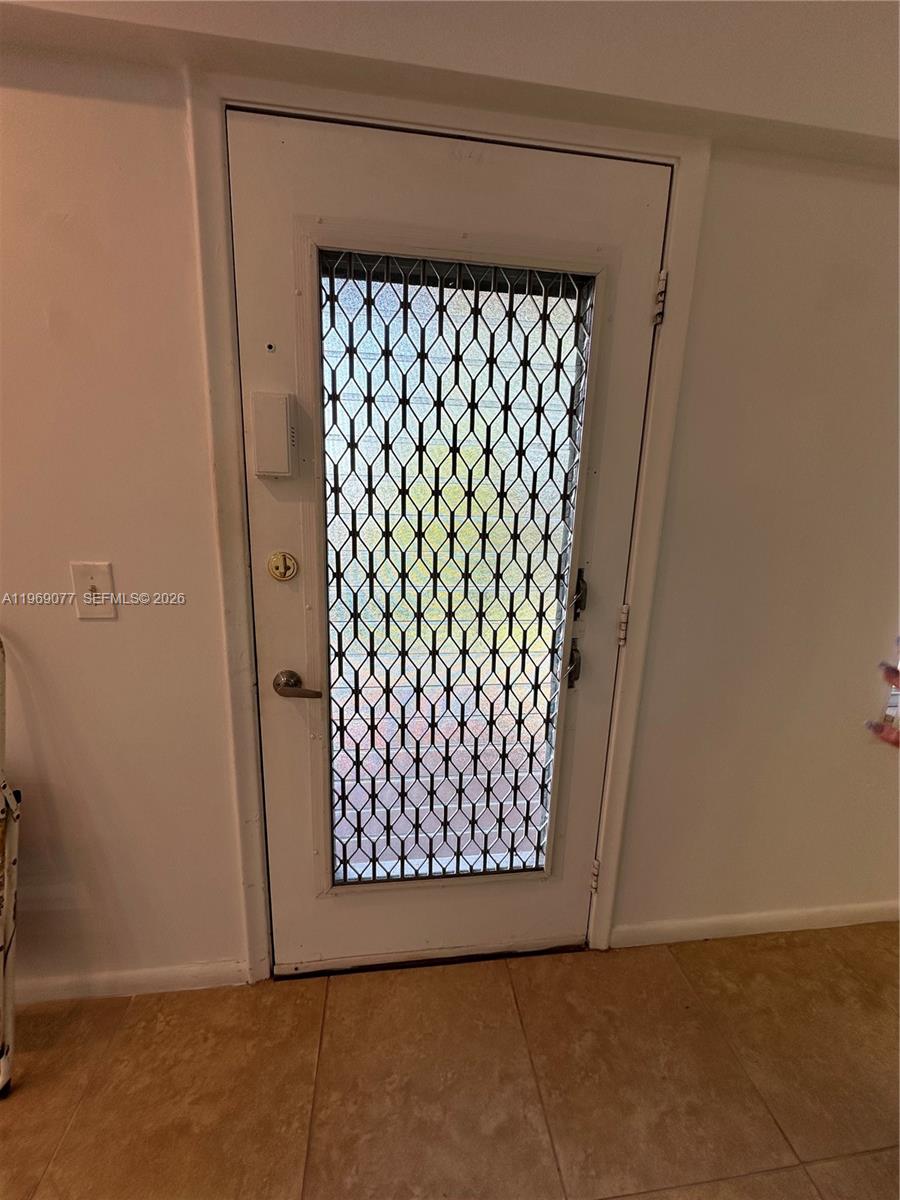 KINGSLEY AT CENTURY VILLA - Residential Lease