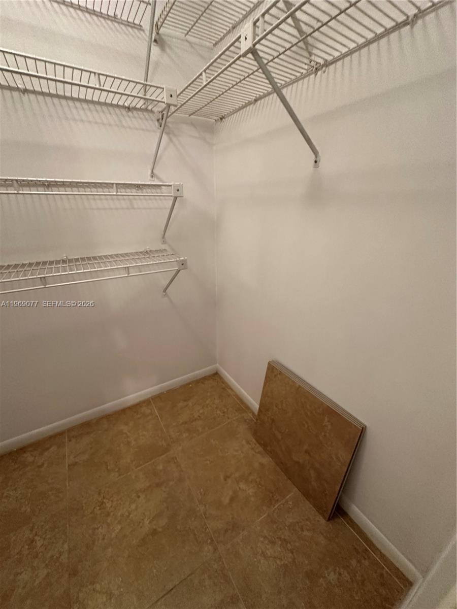 KINGSLEY AT CENTURY VILLA - Residential Lease