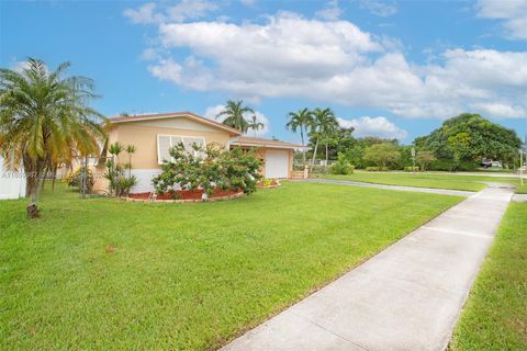 A home in Cooper City