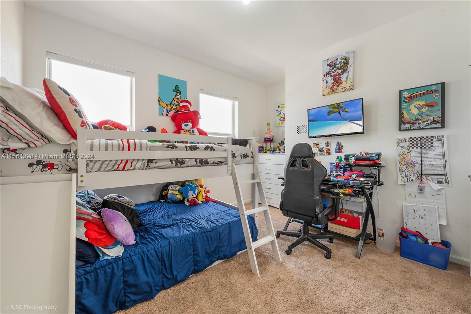 A H AT TURNPIKE SOUTH SEC - Residential