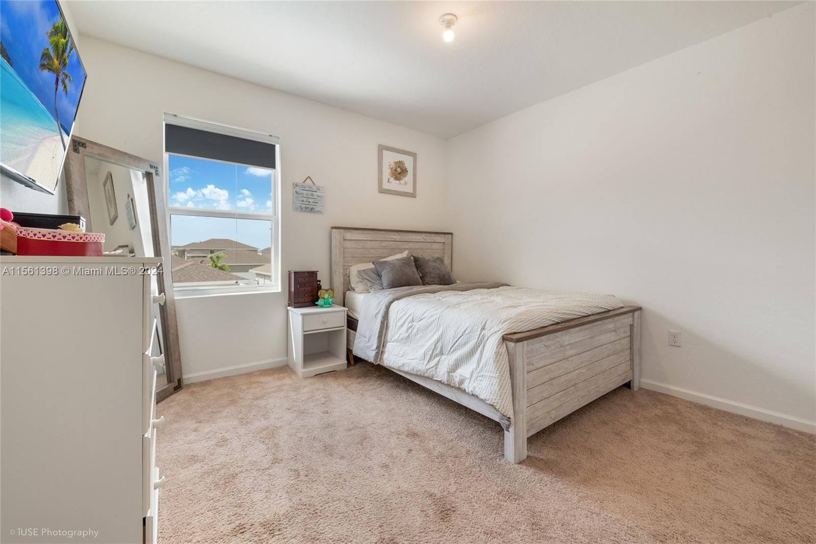 A H AT TURNPIKE SOUTH SEC - Residential