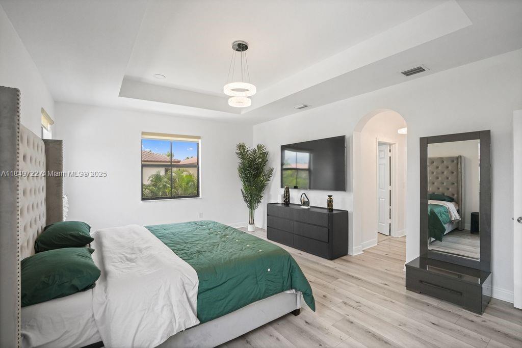 ISLES AT GRAND BAY - Residential Lease