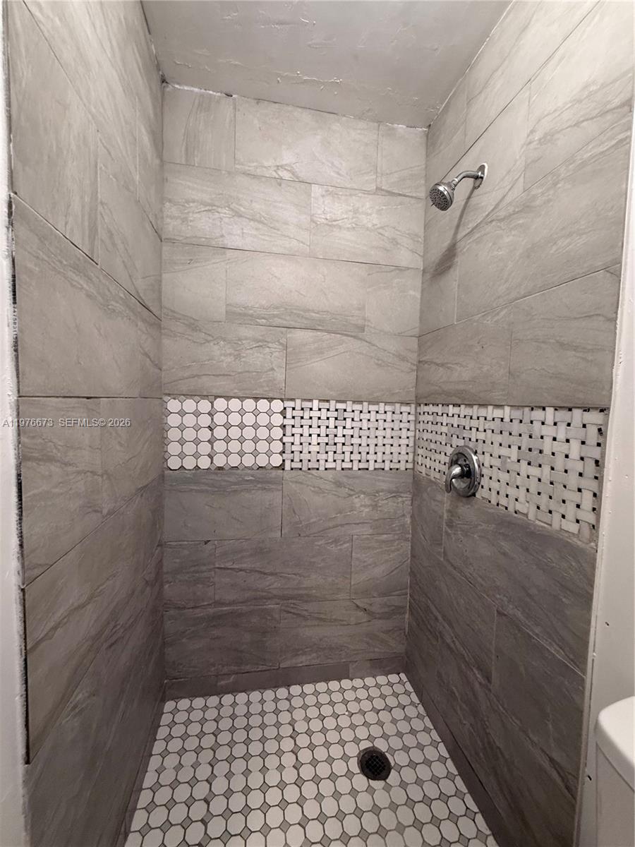 SUNRISE GOLF VILLAGE FIRS - Residential Lease