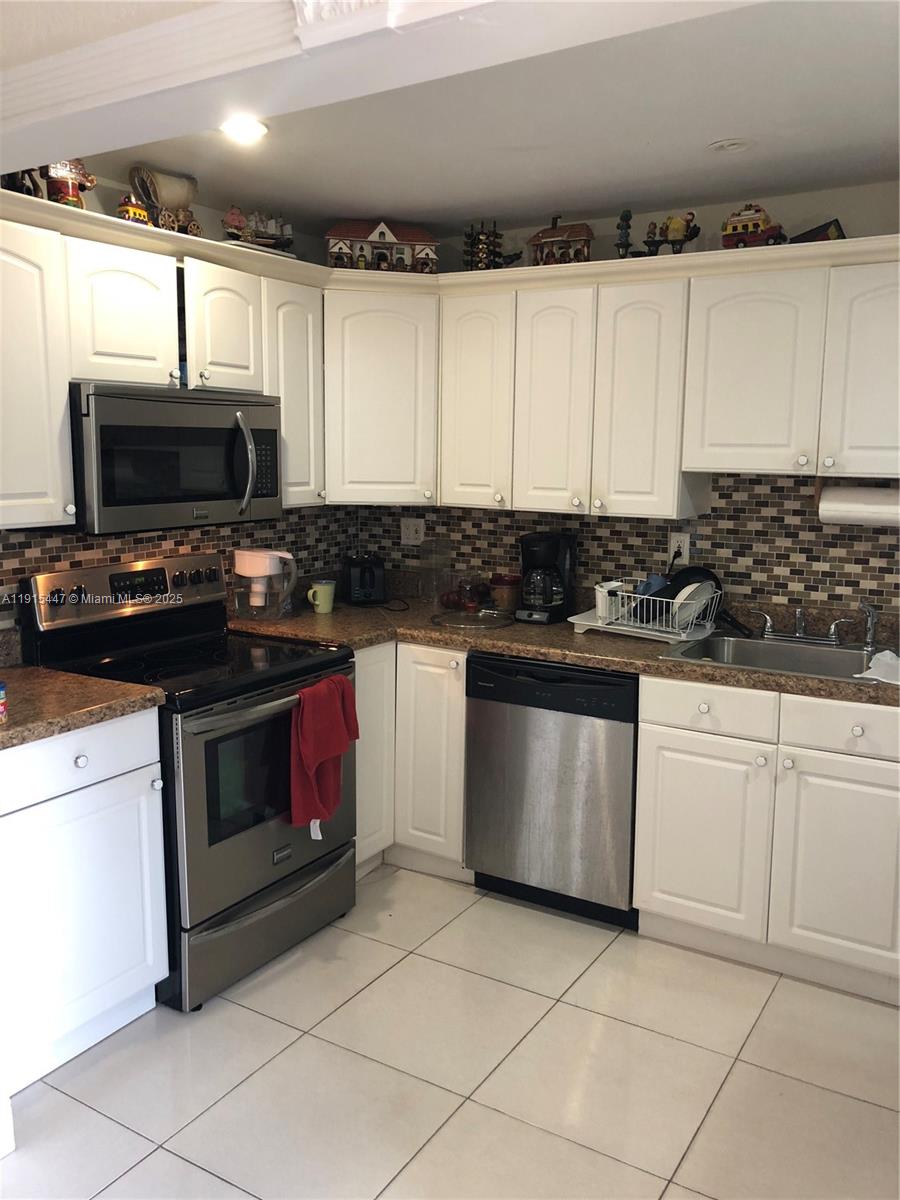 1475 TERRA TOWERS CONDO - Residential