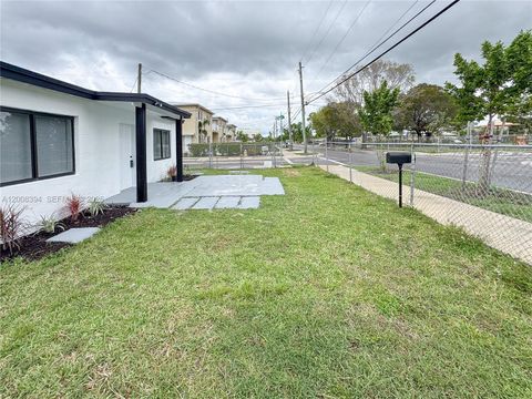Tiny photo for 1305 NW 5th Ave, Florida City, FL 33034 (MLS # A12008394)