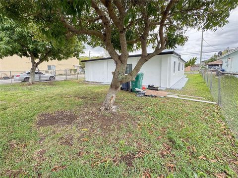 Tiny photo for 1305 NW 5th Ave, Florida City, FL 33034 (MLS # A12008394)