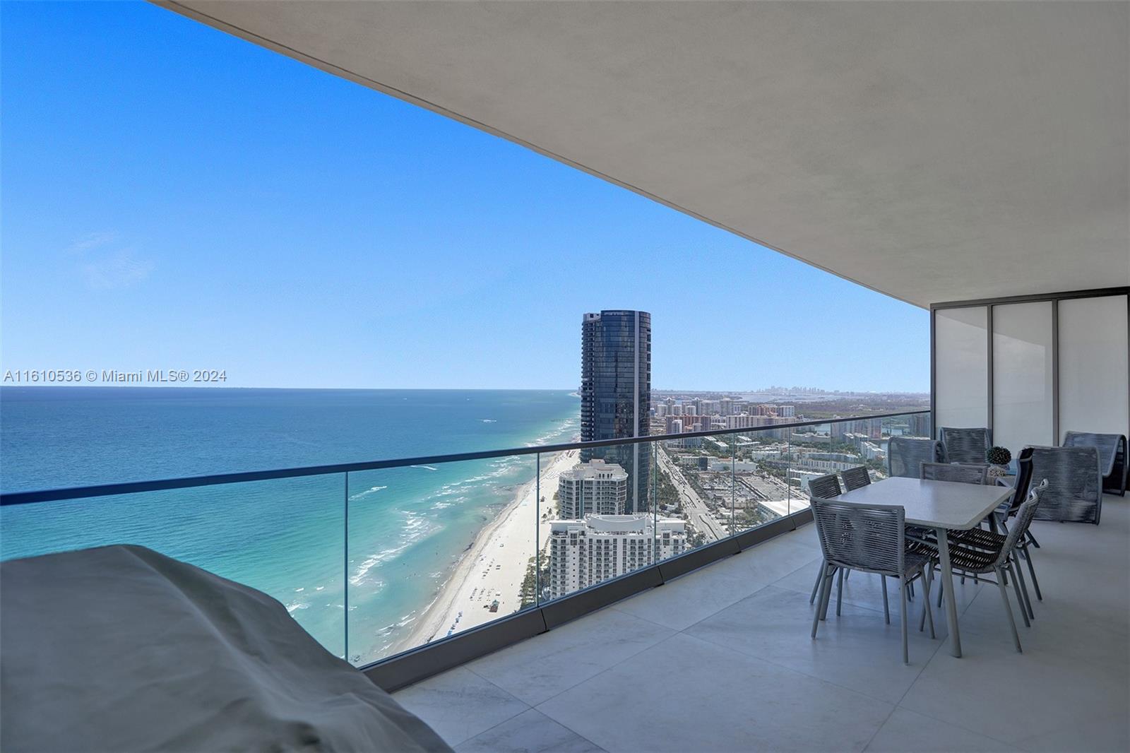 Sunny Isles Beach, Florida 33160, United States, 4 Bedrooms Bedrooms, ,6 BathroomsBathrooms,Residential,Active,54514