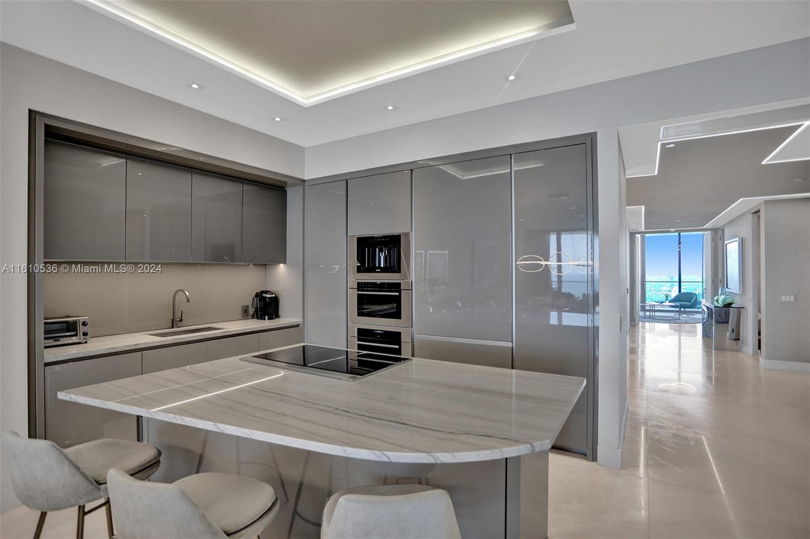 Sunny Isles Beach, Florida 33160, United States, 4 Bedrooms Bedrooms, ,6 BathroomsBathrooms,Residential,Active,54514