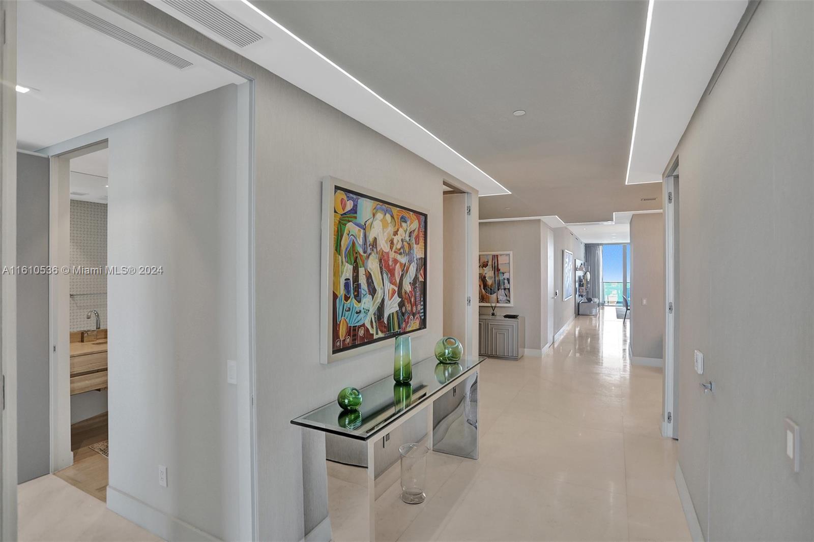 Sunny Isles Beach, Florida 33160, United States, 4 Bedrooms Bedrooms, ,6 BathroomsBathrooms,Residential,Active,54514