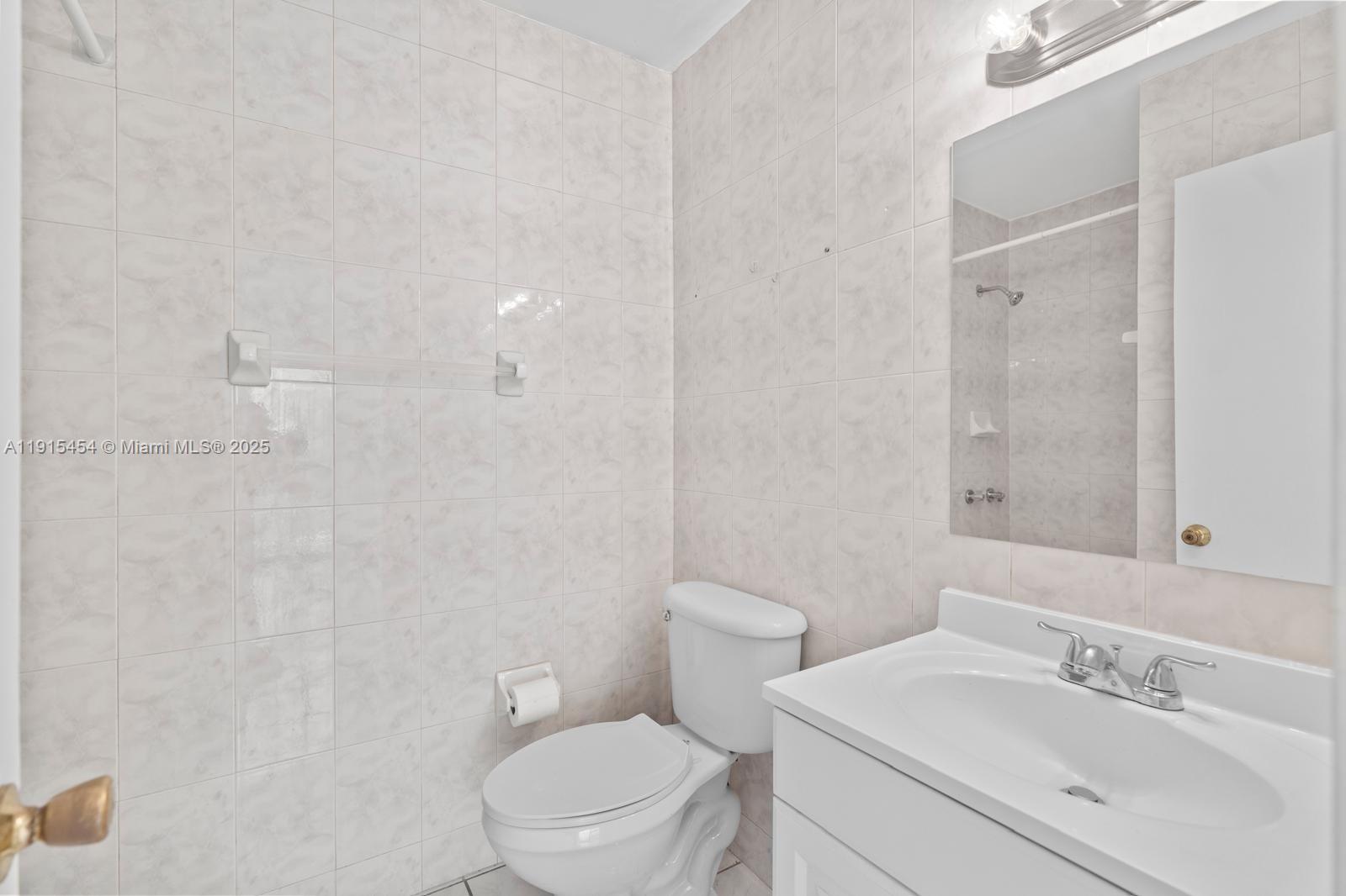 FLORENCE CONDO - Residential