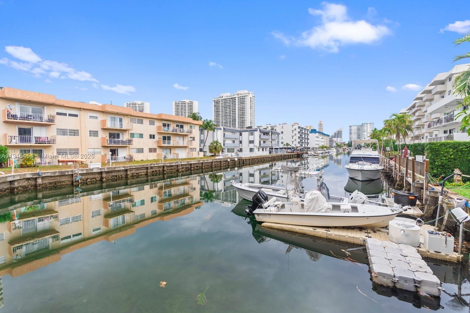 FLORENCE CONDO - Residential