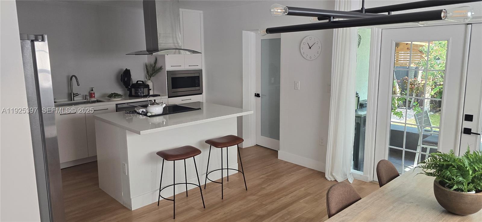 SAGA VIEW - Residential Lease