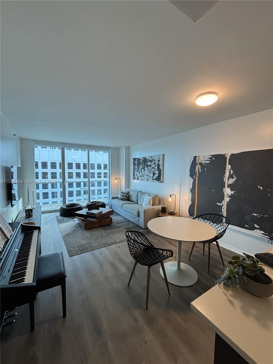 500 Brickell Ave 3408