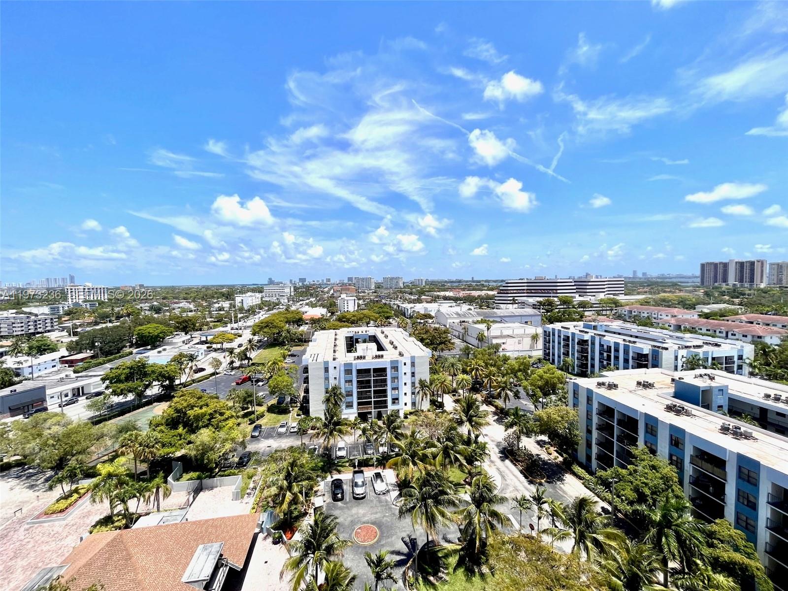 GREENWICH PH I CONDO - Residential