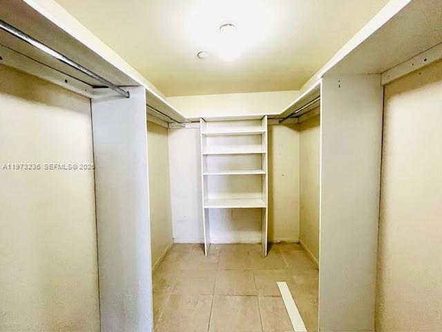 GREENWICH PH I CONDO - Residential