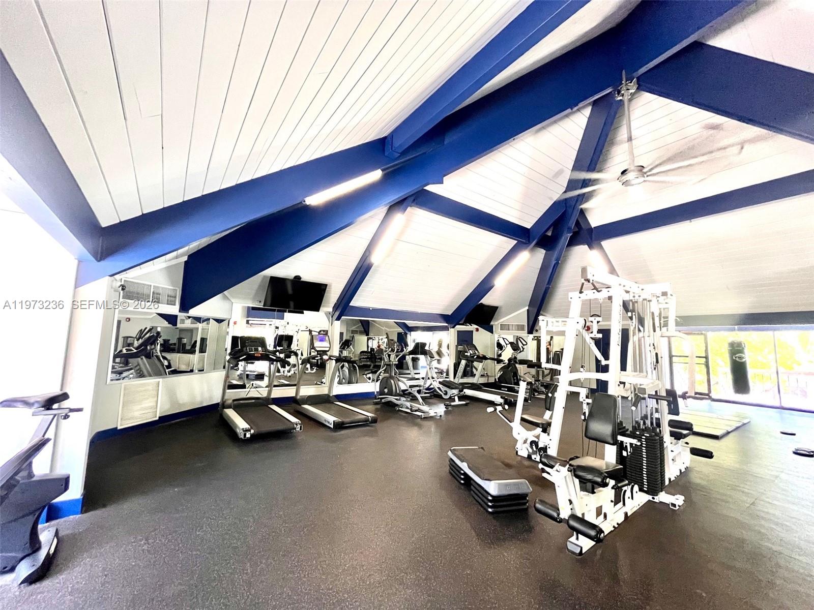 GREENWICH PH I CONDO - Residential