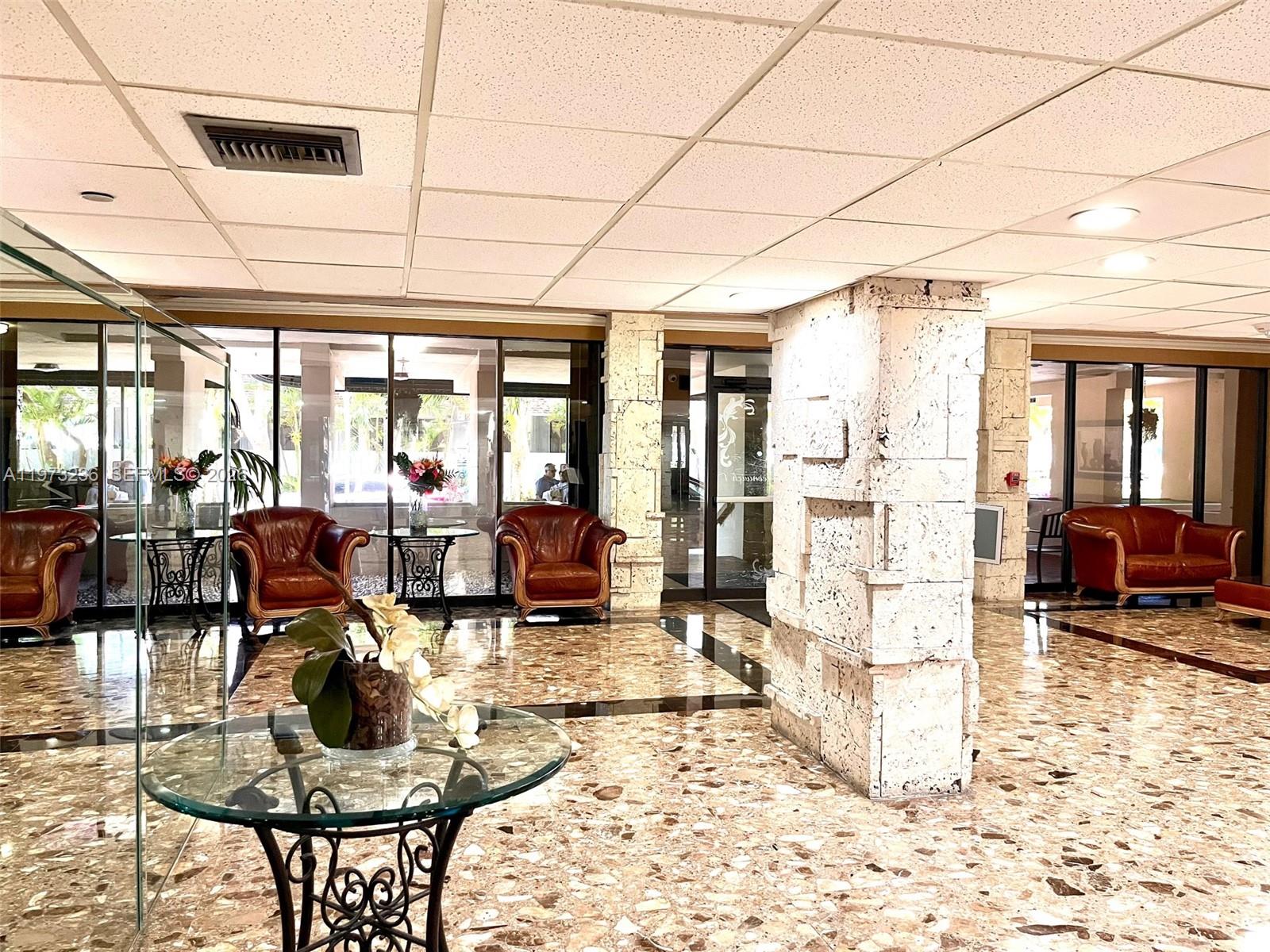 GREENWICH PH I CONDO - Residential