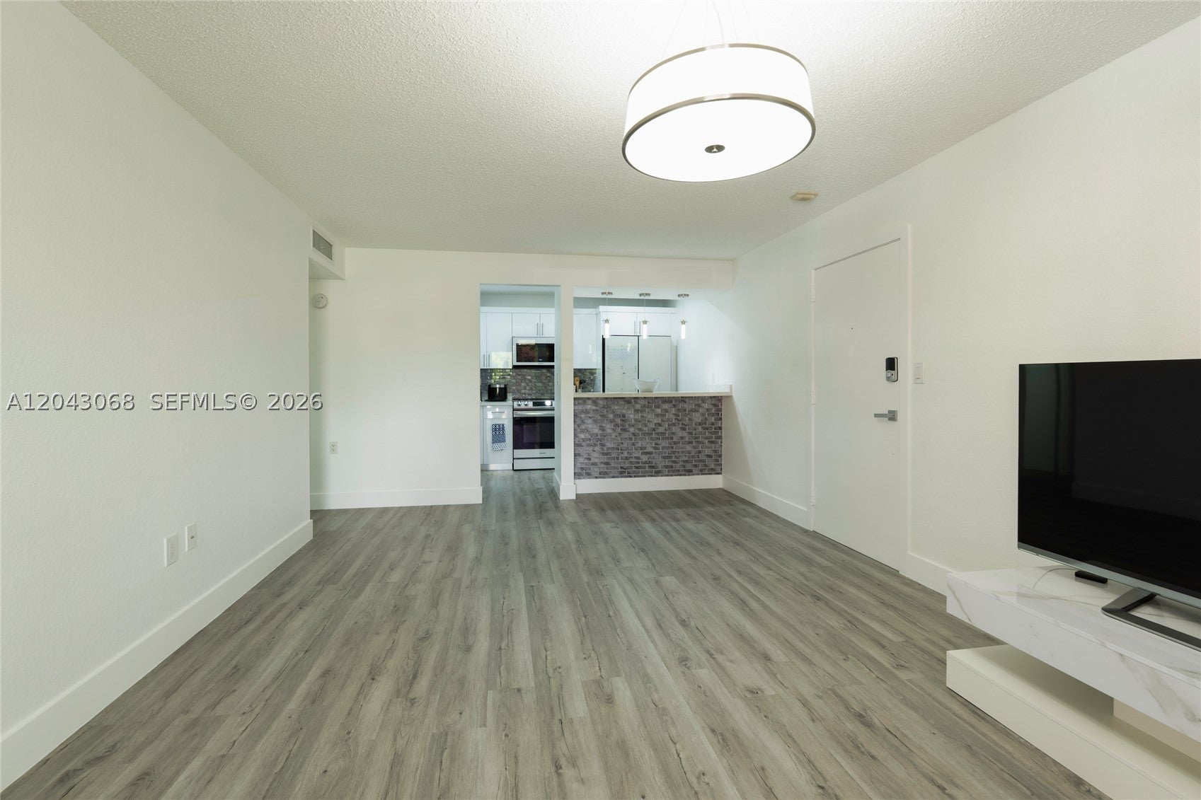 10501 SW 108th Ave 209
